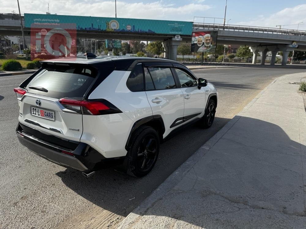 تويوتا راف 4